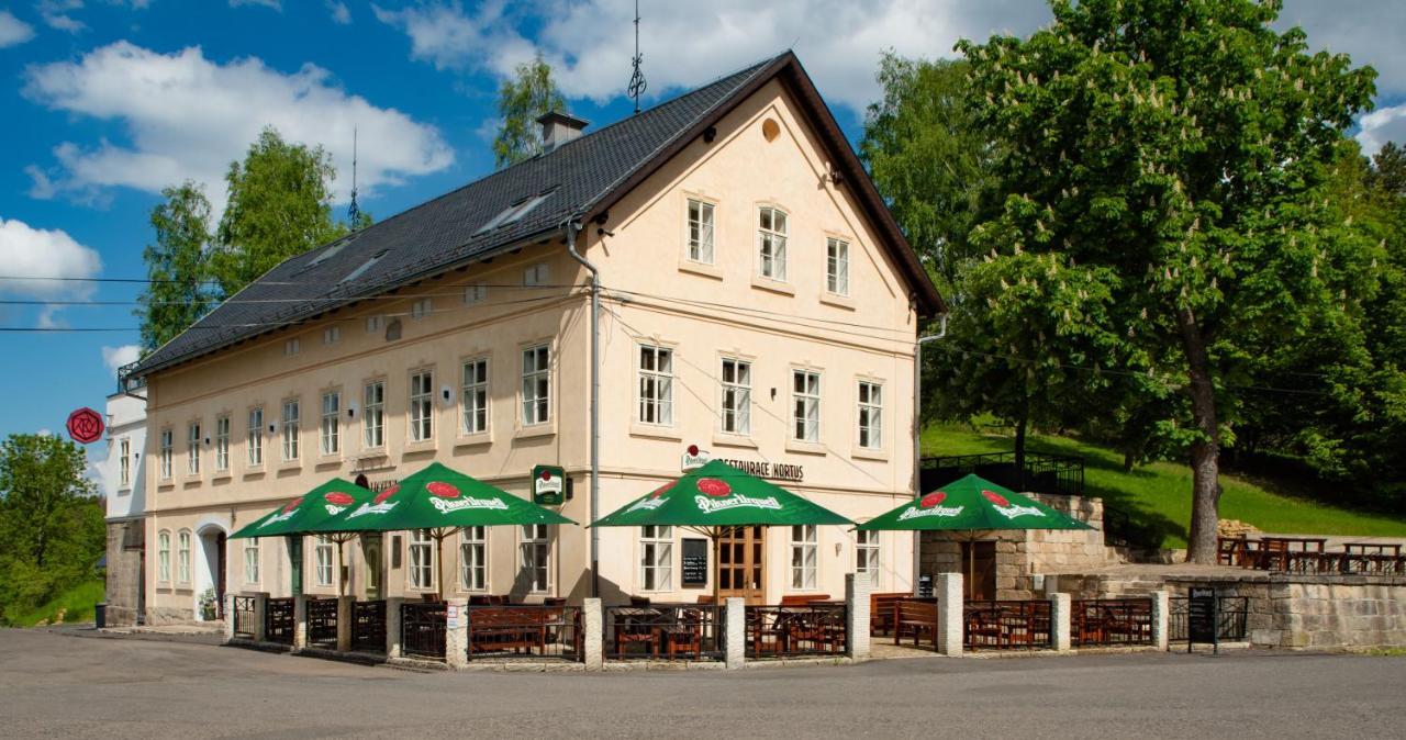 Hotel Kortus Jetřichovice Exteriör bild