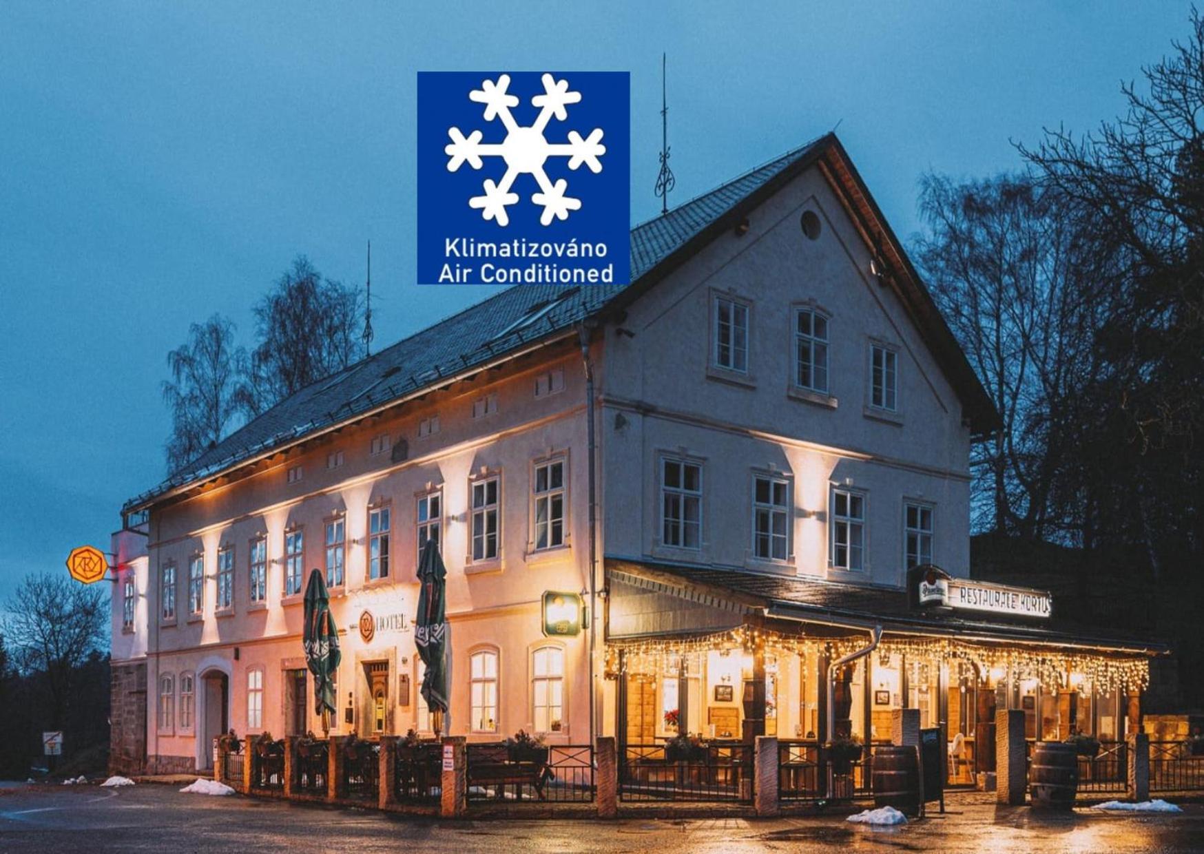 Hotel Kortus Jetřichovice Exteriör bild