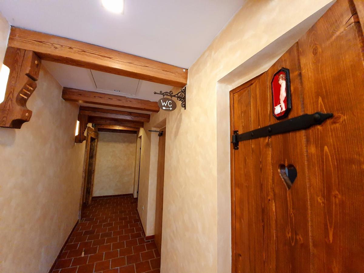Hotel Kortus Jetřichovice Exteriör bild